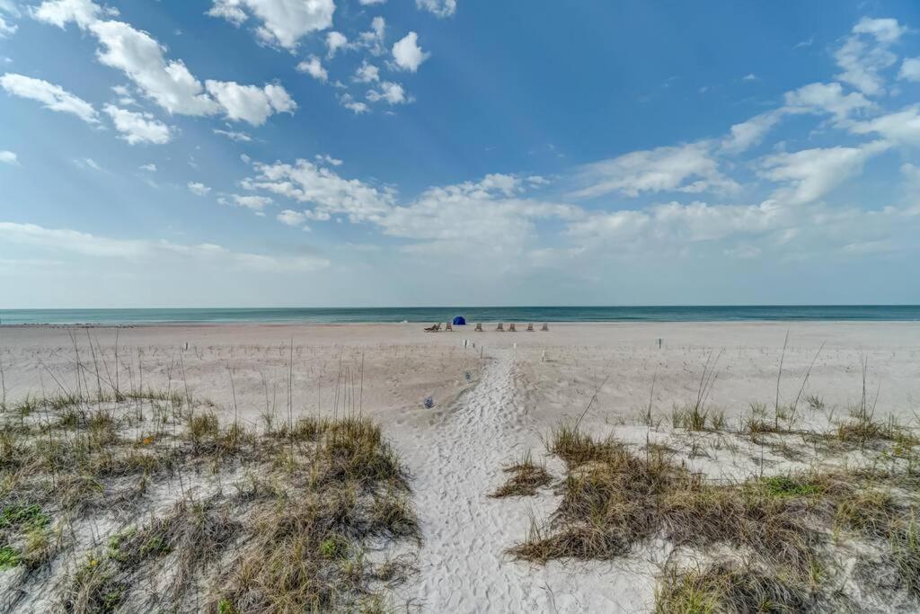 Bradenton Beach Resort Style Getaway-Walk To Beach Eksteriør bilde